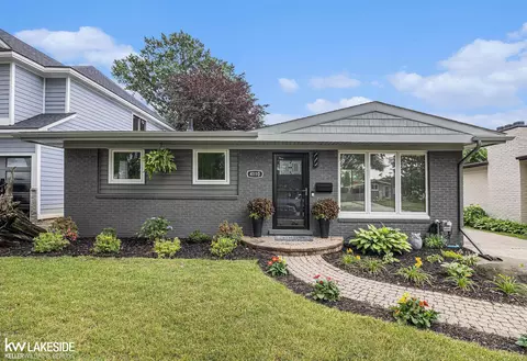 4110 Edgeland, Royal Oak, MI 48073