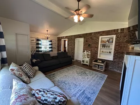 Living - 1534 E Wattles Rd, Troy, MI 48007 photo 1 of 3