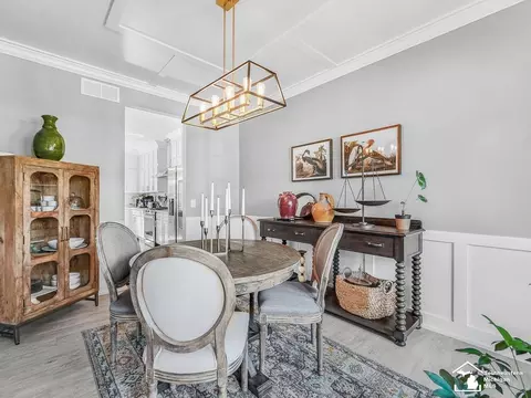 Dining - 766 Henning, Dundee, MI 48131 photo 2 of 2