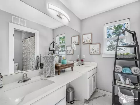 Bath - 766 Henning, Dundee, MI 48131 photo 3 of 8
