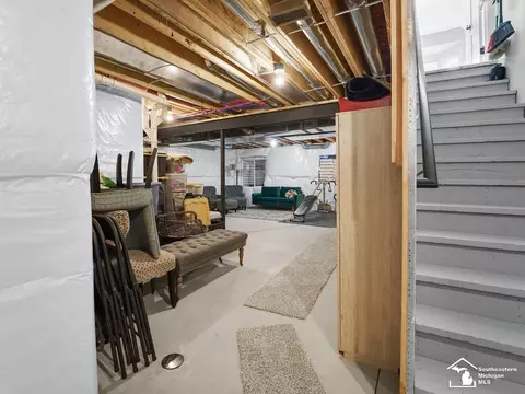 Entry Way - 766 Henning, Dundee, MI 48131 photo 6 of 6