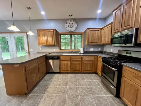 876 N Sanford, Au Gres, MI 48703 photo 6