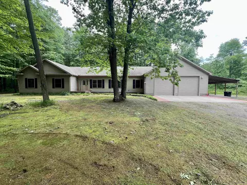 876 N Sanford, Au Gres, MI 48703
