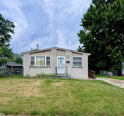 104 Meadle, Mount Clemens, MI 48043
