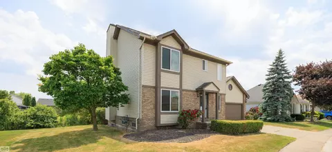 46395 Greenbriar, Chesterfield, MI 48051