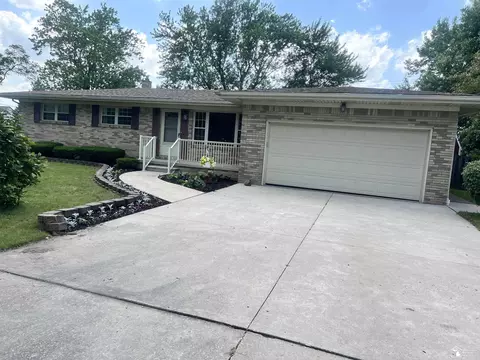 928 S Raisinville, Monroe, MI 48161