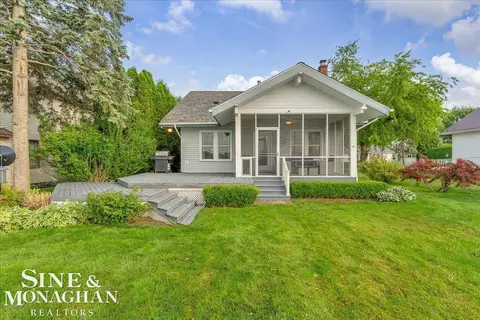 Exterior - 421 Edgewater, Algonac, MI 48001 photo 2 of 11