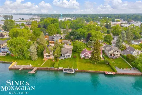 View/Area - 421 Edgewater, Algonac, MI 48001 photo 4 of 6