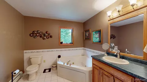 1955 Woodland, Ishpeming, MI 49849 photo 30