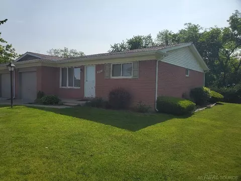 28553 Dino, Chesterfield, MI 48047