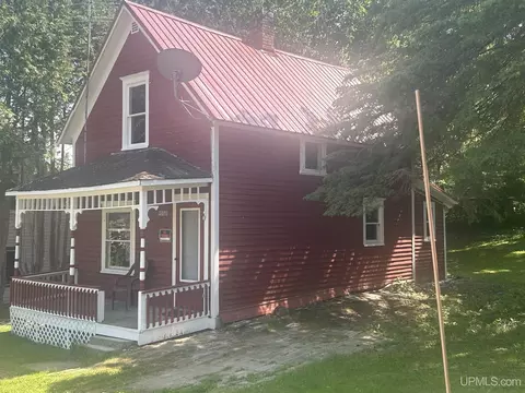 Exterior - W5049 Main, Vulcan, MI 49892 photo 3 of 3