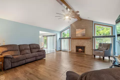 Living - 52225 Bryan Michael, Macomb, MI 48042 photo 2 of 2