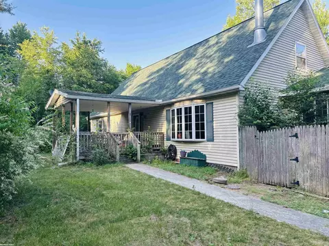 6553 Mayville, Clifford, MI 48727
