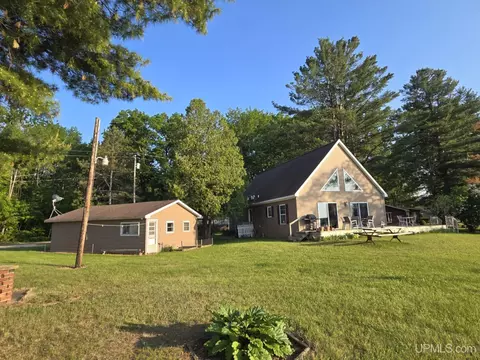 683 Peace Hvn, Gladwin, MI 48624 photo 10