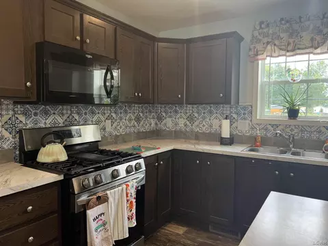 Kitchen - 403 Maple, Morenci, MI 49256 photo 1 of 6