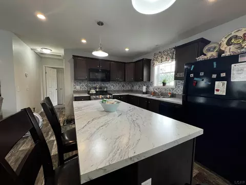Kitchen - 403 Maple, Morenci, MI 49256 photo 4 of 6