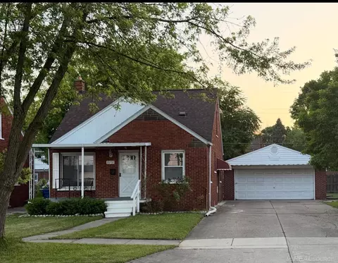 20797 Albany, Warren, MI 48091