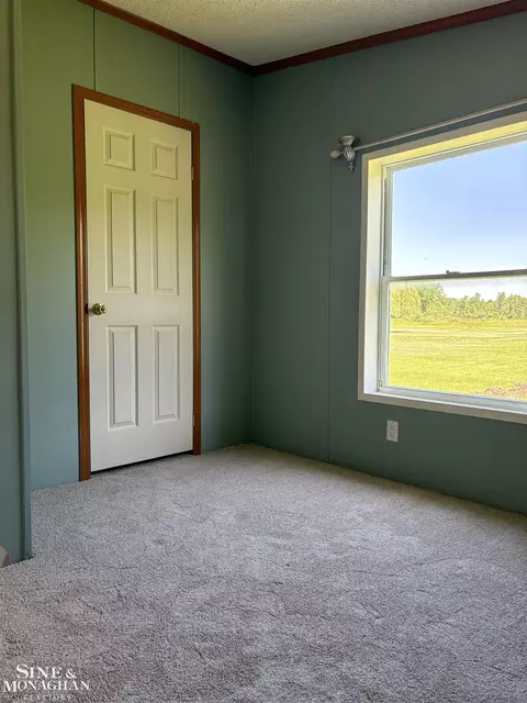 5137 Hessen, Casco, MI 48064 photo 19