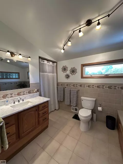 2100 Michigan, Algonac, MI 48001 photo 29