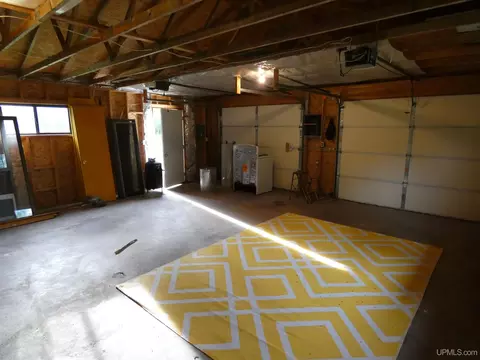 18093 M-28, Ewen, MI 49925 photo 8