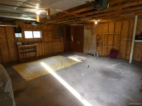 18093 M-28, Ewen, MI 49925 photo 7