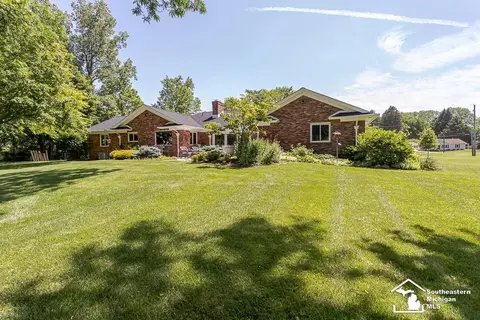 Exterior - 7007 Jackman, Temperance, MI 48182 photo 12 of 16