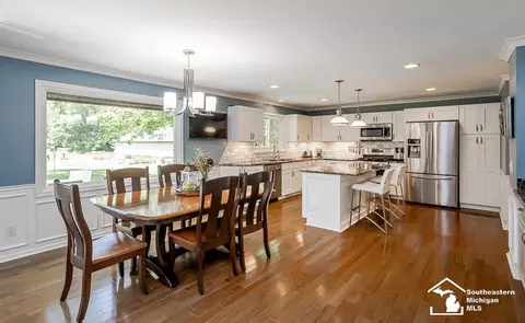 Kitchen - 7007 Jackman, Temperance, MI 48182 photo 1 of 10