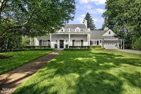 835 Ellair, Grosse Pointe Park, MI 48230