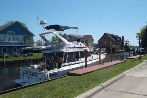 129 Cherryl, Algonac, MI 48001 photo 37