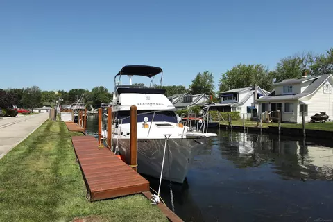 129 Cherryl, Algonac, MI 48001 photo 35