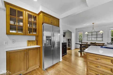 Kitchen - 1344 Torrey, Grosse Pointe Woods, MI 48236 photo 4 of 4