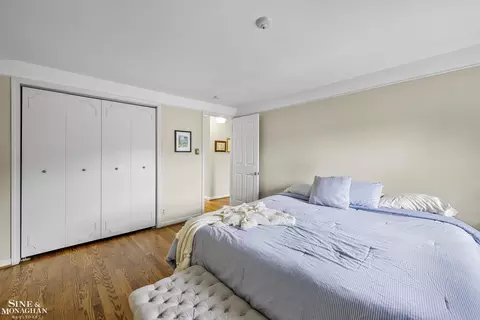 Bedroom - 1344 Torrey, Grosse Pointe Woods, MI 48236 photo 3 of 10