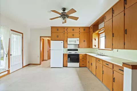 12895 E Curtis, Frankenmuth, MI 48734 photo 15