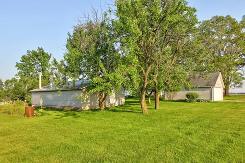 12895 E Curtis, Frankenmuth, MI 48734 photo 60