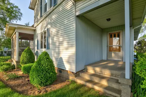 12895 E Curtis, Frankenmuth, MI 48734 photo 7