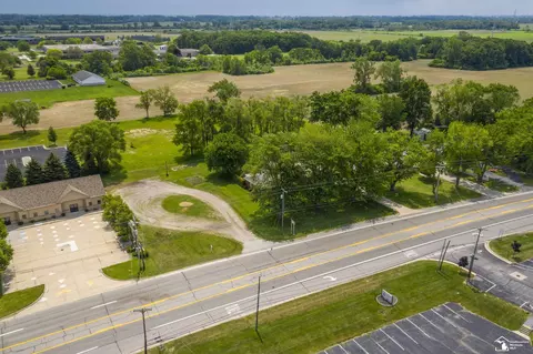 S Dixie, Monroe, MI 48161 photo 6