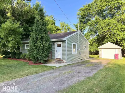 816 Tracy, Owosso, MI 48867