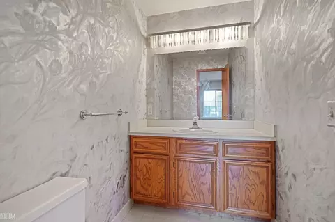 Bath - 15313 Huntcliff, Macomb, MI 48044 photo 1 of 4