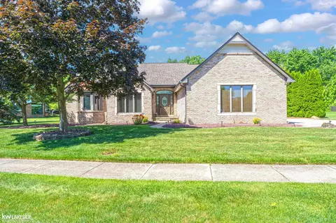 46333 Winston, Shelby Township, MI 48315
