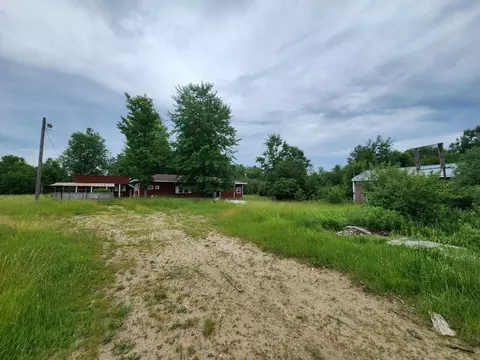 1900 Strawberry, Lake, MI 48632