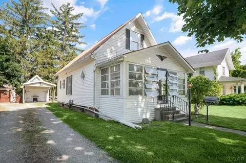 304 Giles, Blissfield, MI 49228