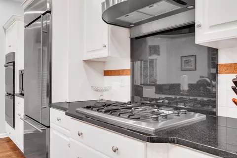 Kitchen - 1031 Troon, Saint Clair, MI 48079 photo 6 of 12