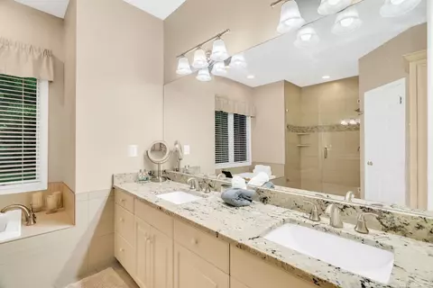 Bath - 1031 Troon, Saint Clair, MI 48079 photo 1 of 10