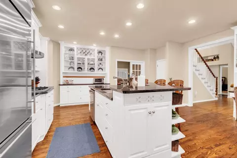 Kitchen - 1031 Troon, Saint Clair, MI 48079 photo 3 of 12