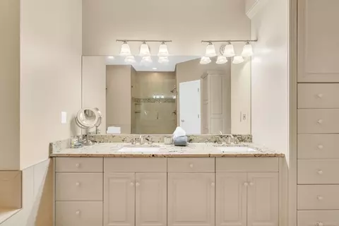 Bath - 1031 Troon, Saint Clair, MI 48079 photo 2 of 10