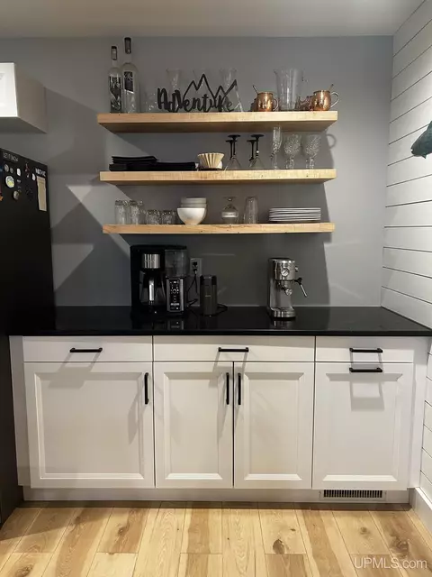 1060 N Elevation, Hancock, MI 49930 photo 6