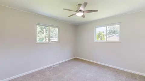 Bedroom - 7106 Partridge, Flushing, MI 48433 photo 3 of 5