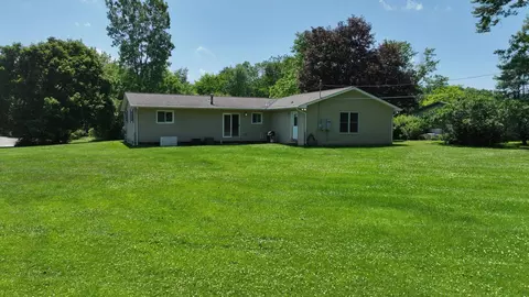 Exterior - 7106 Partridge, Flushing, MI 48433 photo 4 of 6