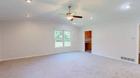 Living - 7106 Partridge, Flushing, MI 48433 photo 7 of 7