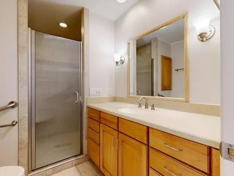 Bath - 7106 Partridge, Flushing, MI 48433 photo 2 of 5